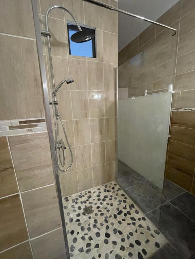 Agreable Maison Centre-Ville บูร์ก-แซ็ง-ต็องเดอ็อล ภายนอก รูปภาพ